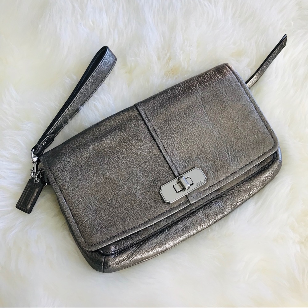 COACH wrist bag